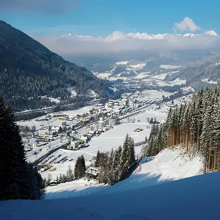 Mansion In Eben Near Salzburger Area, Cleaning Included *